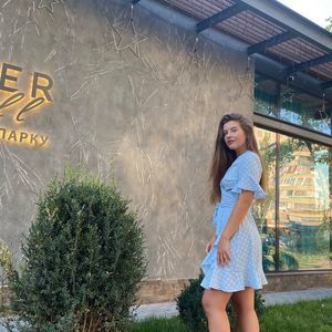 Meet your Posher, Liza yaremenko